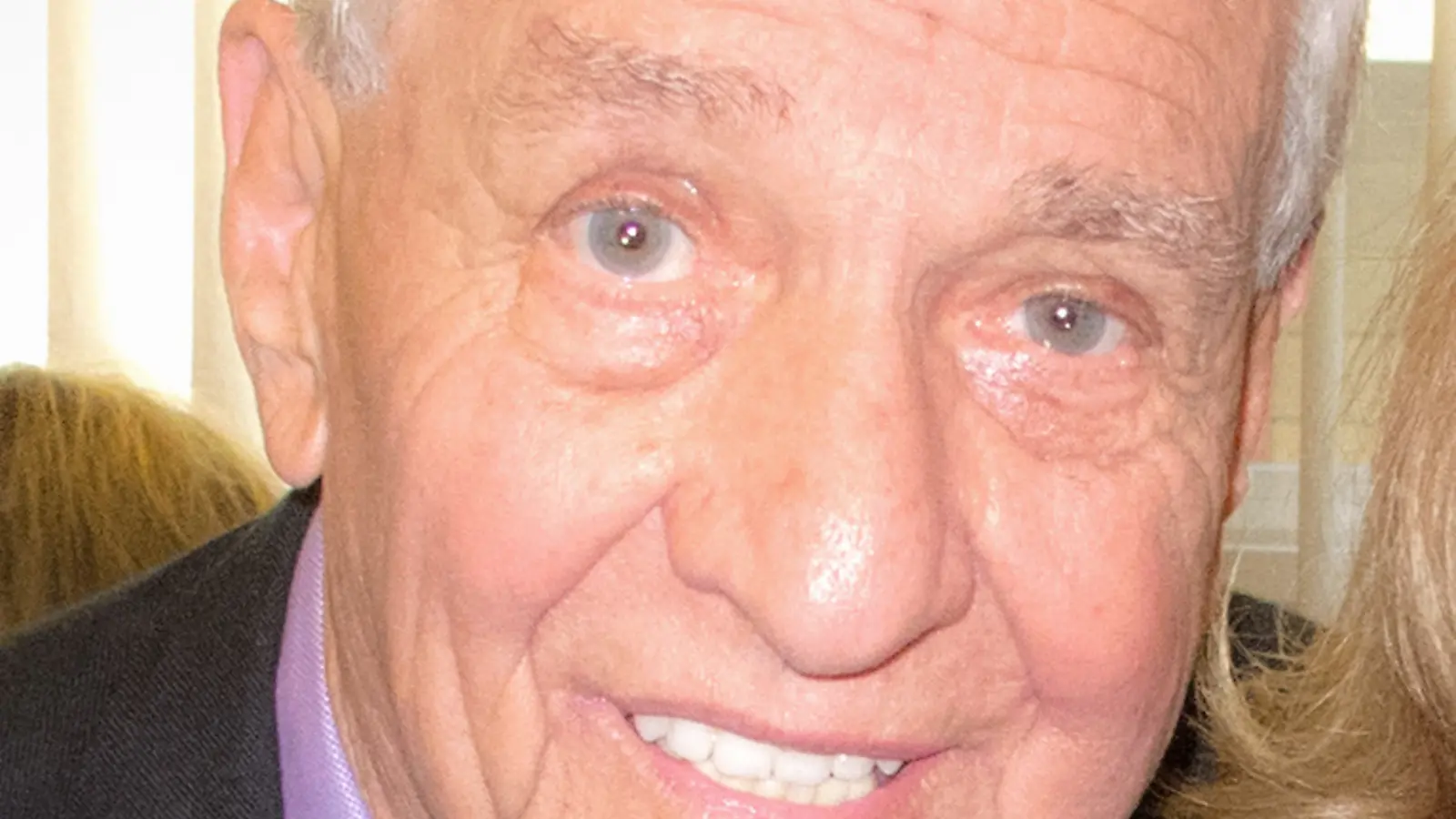 Garry Marshall sonríe durante un encuentro de escritores en 2013.