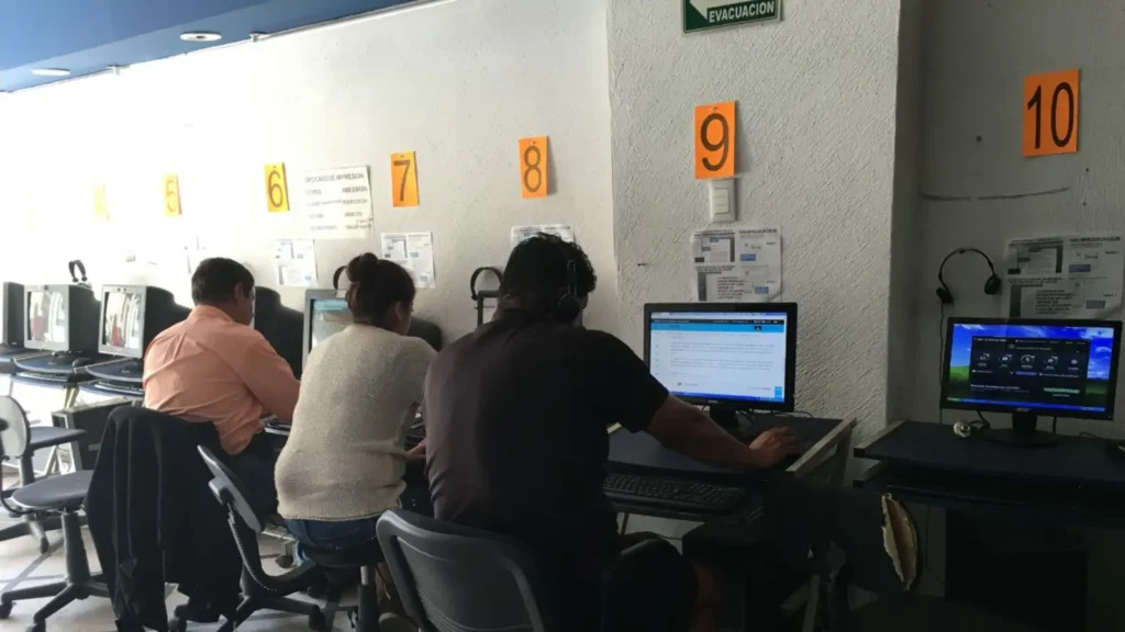 7 sonidos tecnológicos de los 2000 que todavía viven en nuestra cabeza